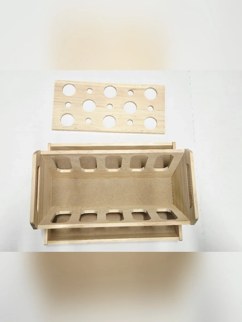 Wooden Small Pet Hay Feeder Rack Bunny Rabbit Guinea Pig Chinchilla Food Holder